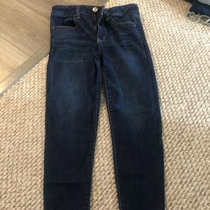 BRAND NEW American Eagle jeans Size 6